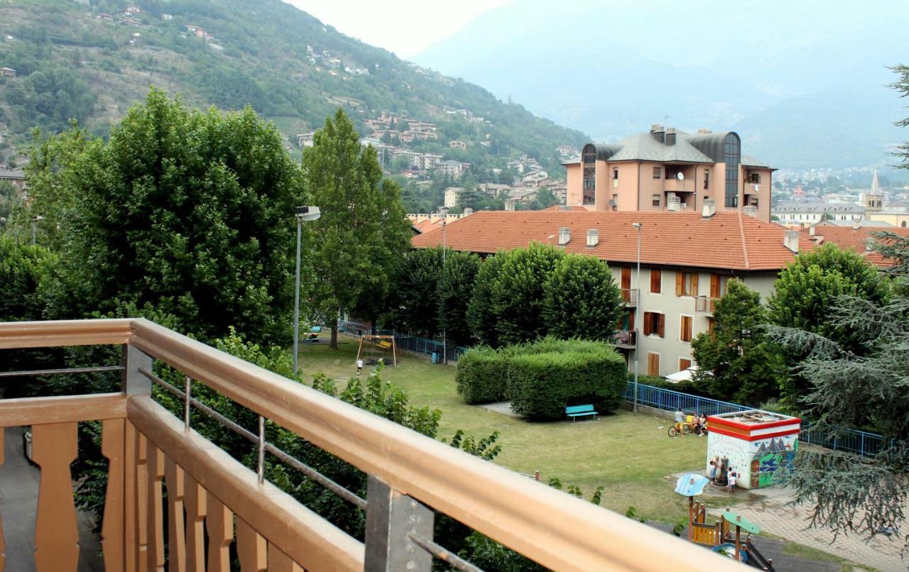 Maison Teresa Cir 0161 Aosta Bagian luar foto